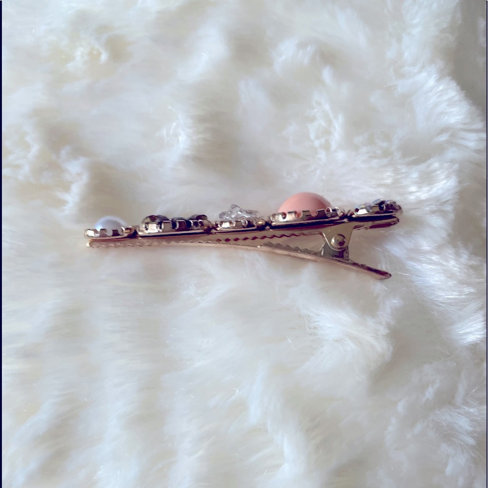 Hair Clip - Picture 5 of 8